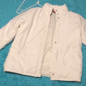 I’m selling a white puffy jacket